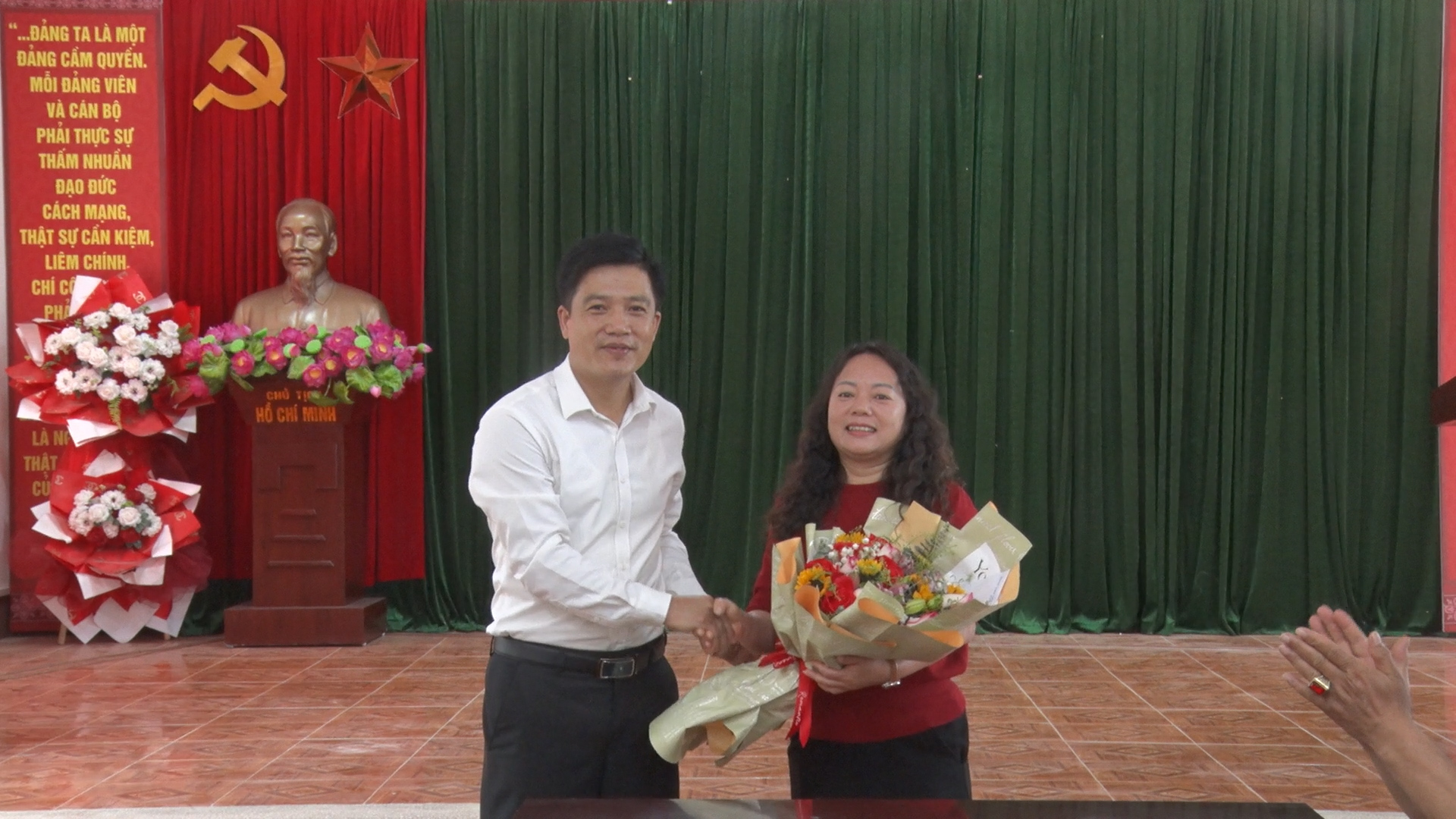 anh tin bai